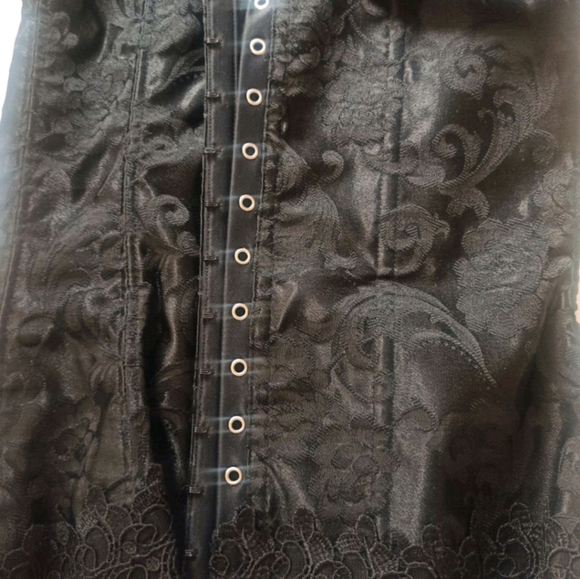 Fredrick's Bustier - Picture 3 of 3